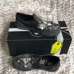 Vans Nightmare Before Christmas glow in the dark, size 13 (little kid).